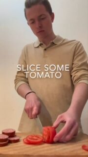 Feel like cooking something easy? 🕶️ We got you! 🍴
Grilled Sandwich 🥪 — Prepared for you by Nick @_nickb172_ 👏
Our VŠE Ambassadors are back with their go-to dorm recipes you can easily recreate in your dorm kitchen — and there’s more coming your way every week! ✨
Try it out and let us know in the comments how you liked it! 👀
#vseinternationalstudents #vseambassadors #dormcooking #studentrecipes #easymeals